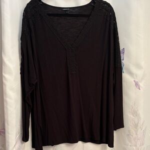 Torrid size 2 Black V-Neck Lace Blouse